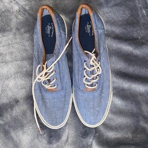 Bass chambray shoes womans size 10